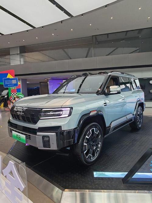 东莞304比亚迪方程豹硬派越野的爆款，英菲尼迪35周年与你共成长